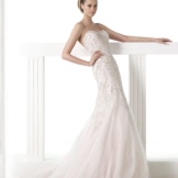 Kasal damit mula sa koleksyon ng GLAMOR mula sa Pronovias Mermaid