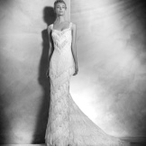 Wedding dress na may palawit 2016 mula sa Pronovias