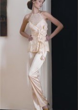 Kasal suit para sa mga bride higit sa 30 taong gulang