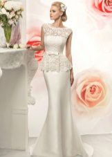 Kasal damit mula sa Naviblue Bridal na may Basques