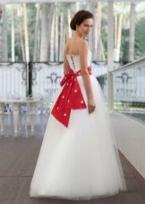 Kasal damit na may pulang sinturon Edelweis Fashion Group