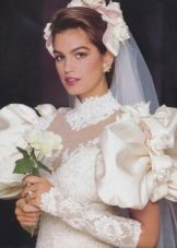 Dress sa kasal sa estilo ng 80s