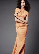 Gabi na damit mula sa Zac Posen