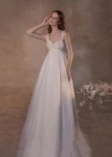 Empire wedding dress mula sa koleksyon Lihim na pagnanais mula sa gabbiano