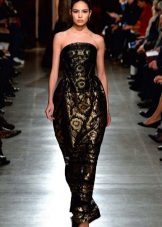 Gabi na damit mula sa Oscar de la Renta 2016