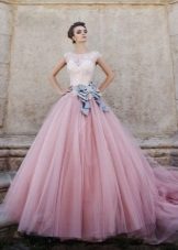 Pink Wedding Dress na may Bow