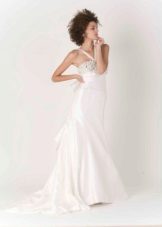 Ang Wedding Dress sa Morbar na may Rhinestones