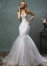 Kasal damit mula sa Amelia Sposa isda