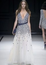 Chiffon dress na may kristal