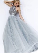Gray ball gown ng chiffon