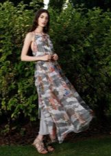 Chiffon dress na may isang pattern