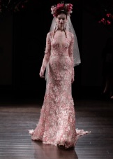 Kasal damit mula sa Naeem Khan pink