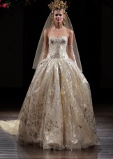 Naeem Khan Wedding Dress na may Embroidery ng Gold