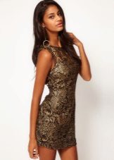 Brown dress na may gintong naka-print