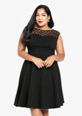 Black dress-shift for full girls