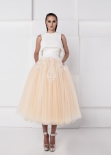 Midi dress na may organza skirt