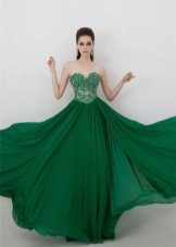 Green dress to the floor