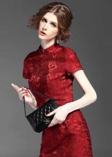 Bag sa ilalim ng damit sa estilo ng oriental
