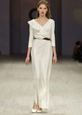 white silk dress to the floor