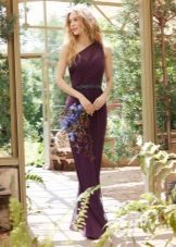 Isang alahas sa balikat