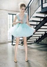 Bihisan ang tutu gabi