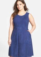 Suede dress para sa napakataba