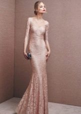 Flesh-colored lace dress