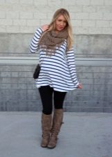 Striped dress for pregnant women