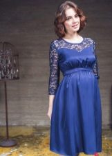 Blue dress para sa mga buntis