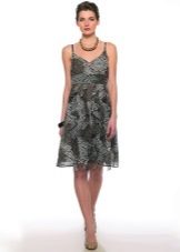 Dress sundress daluyan haba na may isang mataas na baywang