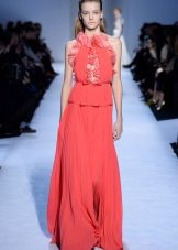 Mga kulay rosas na crepe de chine dress