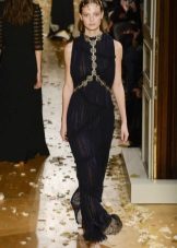 Fitted long dress