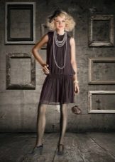 Black tights sa tsokolate dress