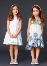 Simple summer dresses para sa isang batang babae na 4 na taon
