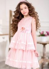 Eleganteng damit para sa batang babae na kulay-rosas