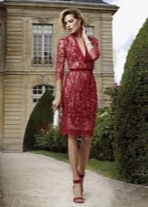 accessories to the red sheath dress