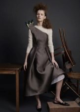 Turtleneck sa grey dress