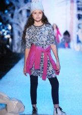Niniting damit para sa mga batang babae mula sa catwalk