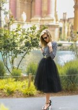 Full skirt sun