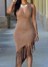 Magdamit ng palawit sa hemline