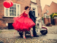 Red dress sa rock style