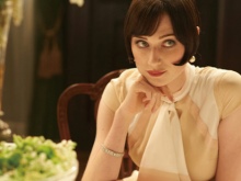 Dress heroine Dzhorzhan mula sa Great Gatsby movie