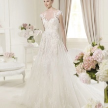 Sarado ang kasalan mula sa 2014 collection ni Elie Saab