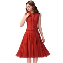 Dress with low waist with pleated skirt