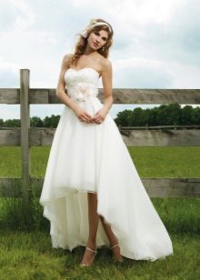 Summer short wedding dress sa harap, mahaba pabalik