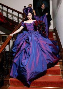 Dita Von Teese Kulay ng Wedding Dress