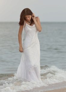 Beach wedding dress na may tren