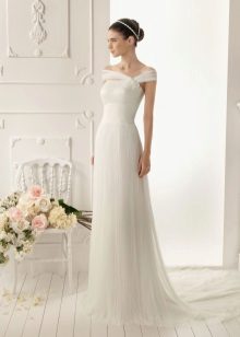 Mga strap sa isang straight wedding dress