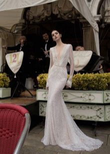 Mababang Cut Inbal Dror Wedding Dress