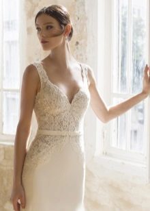 Straight Wedding Dress na may Lace